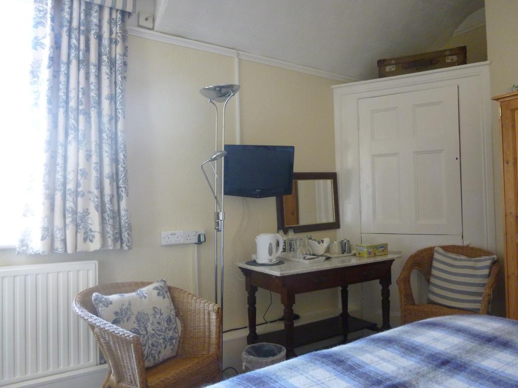 The Maples Bed & Breakfast Hythe  Exterior foto