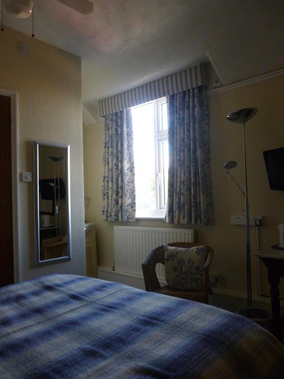 The Maples Bed & Breakfast Hythe  Exterior foto