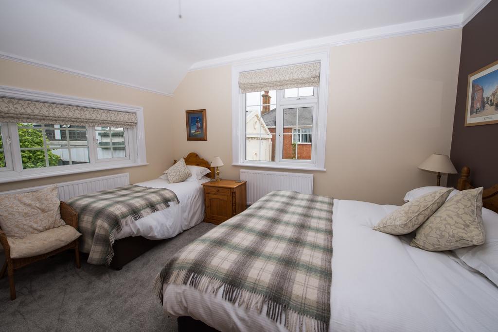 The Maples Bed & Breakfast Hythe  Exterior foto