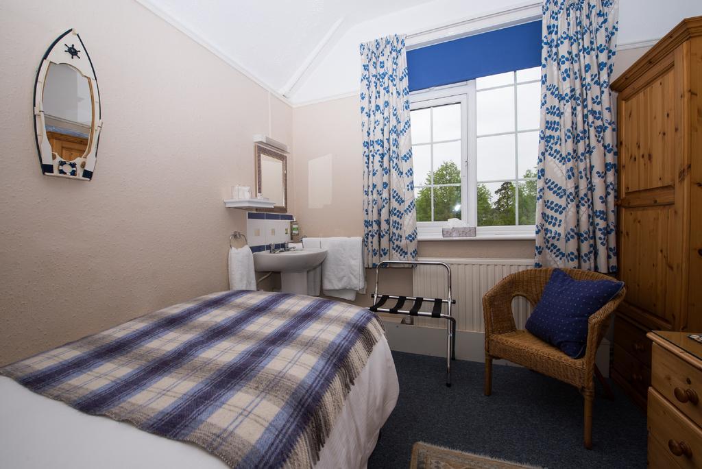 The Maples Bed & Breakfast Hythe  Exterior foto