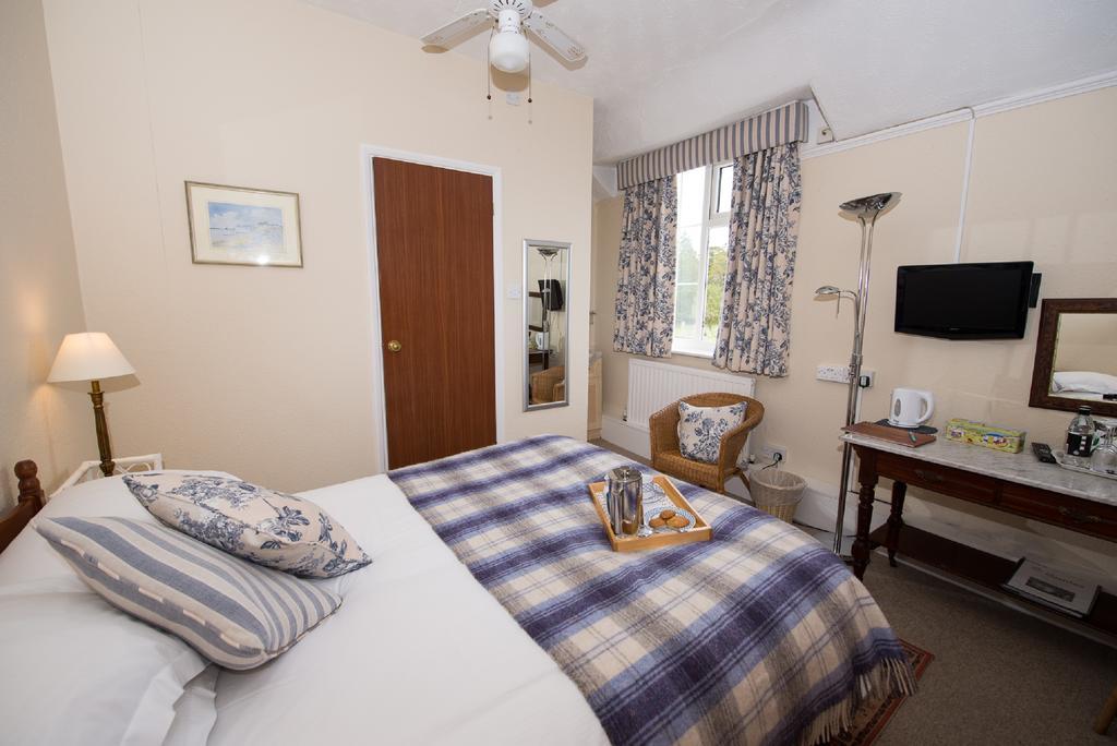 The Maples Bed & Breakfast Hythe  Exterior foto
