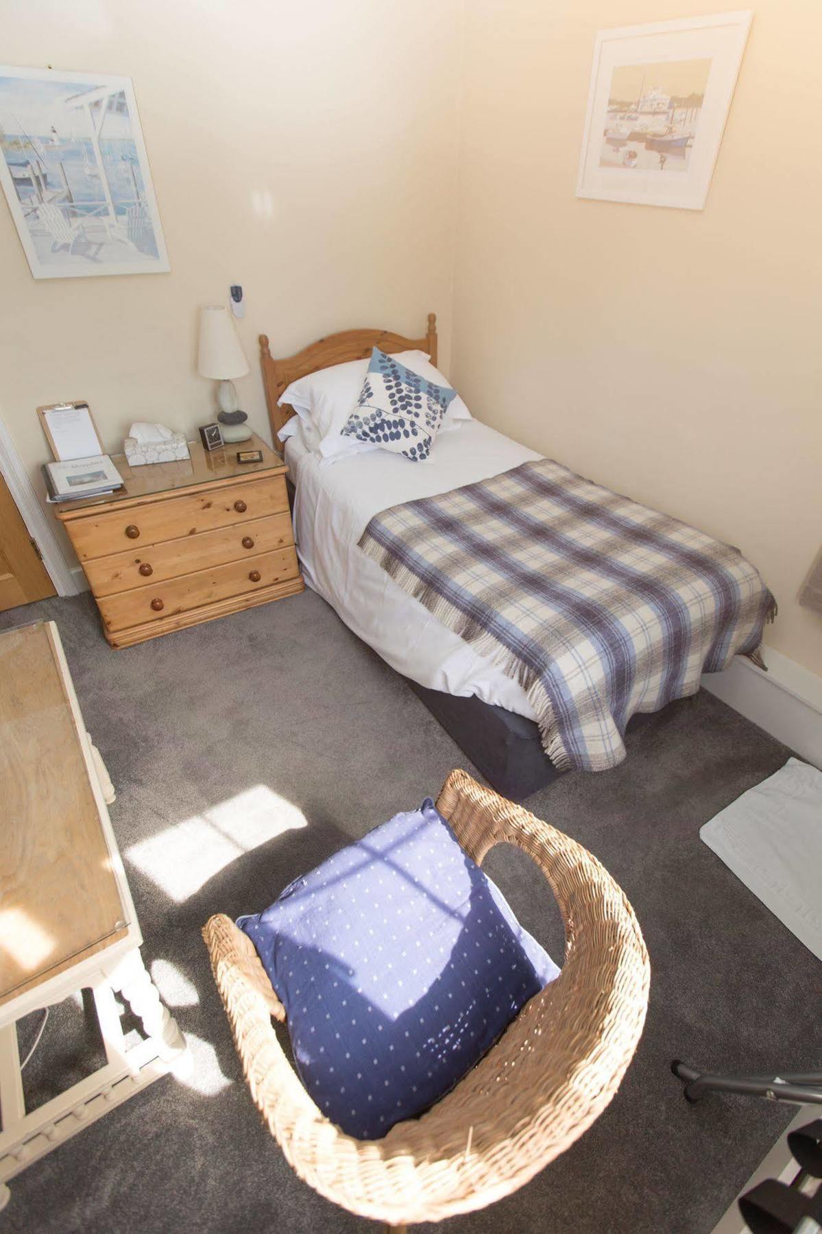 The Maples Bed & Breakfast Hythe  Exterior foto